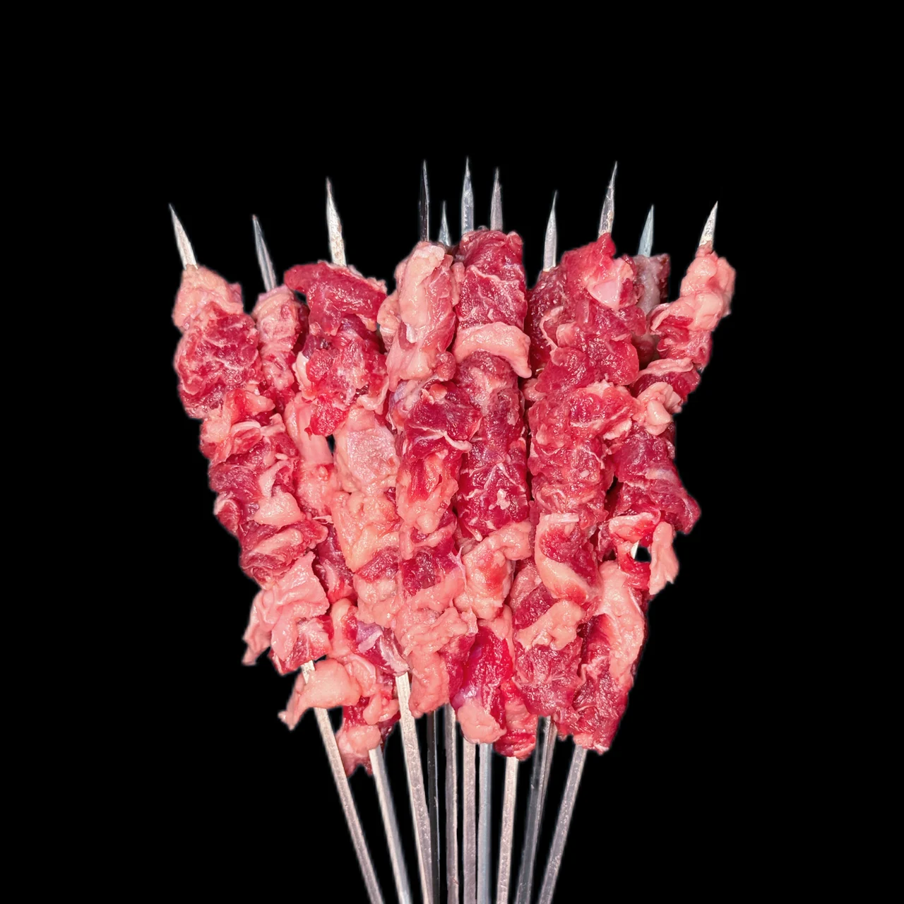 安格斯雪花牛排肉串黑底产品图