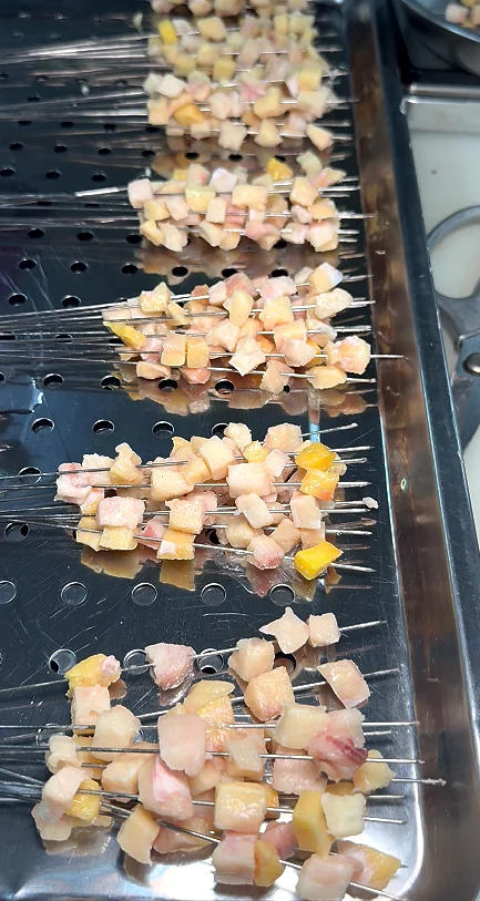 奶香牛胸口油串 车间实拍