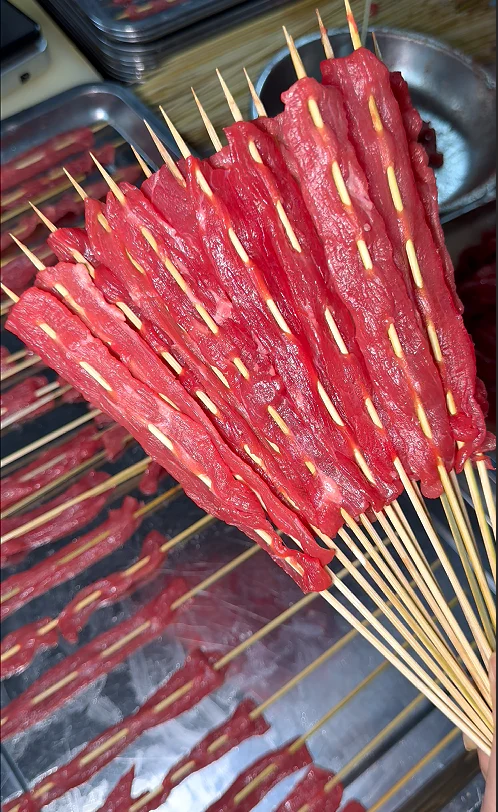 南方新鲜牛肉串 车间实拍